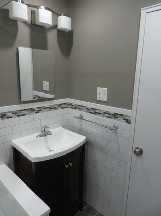 NYC Co-op Bathroom Renovation under $10,000 - US-Japan Fam