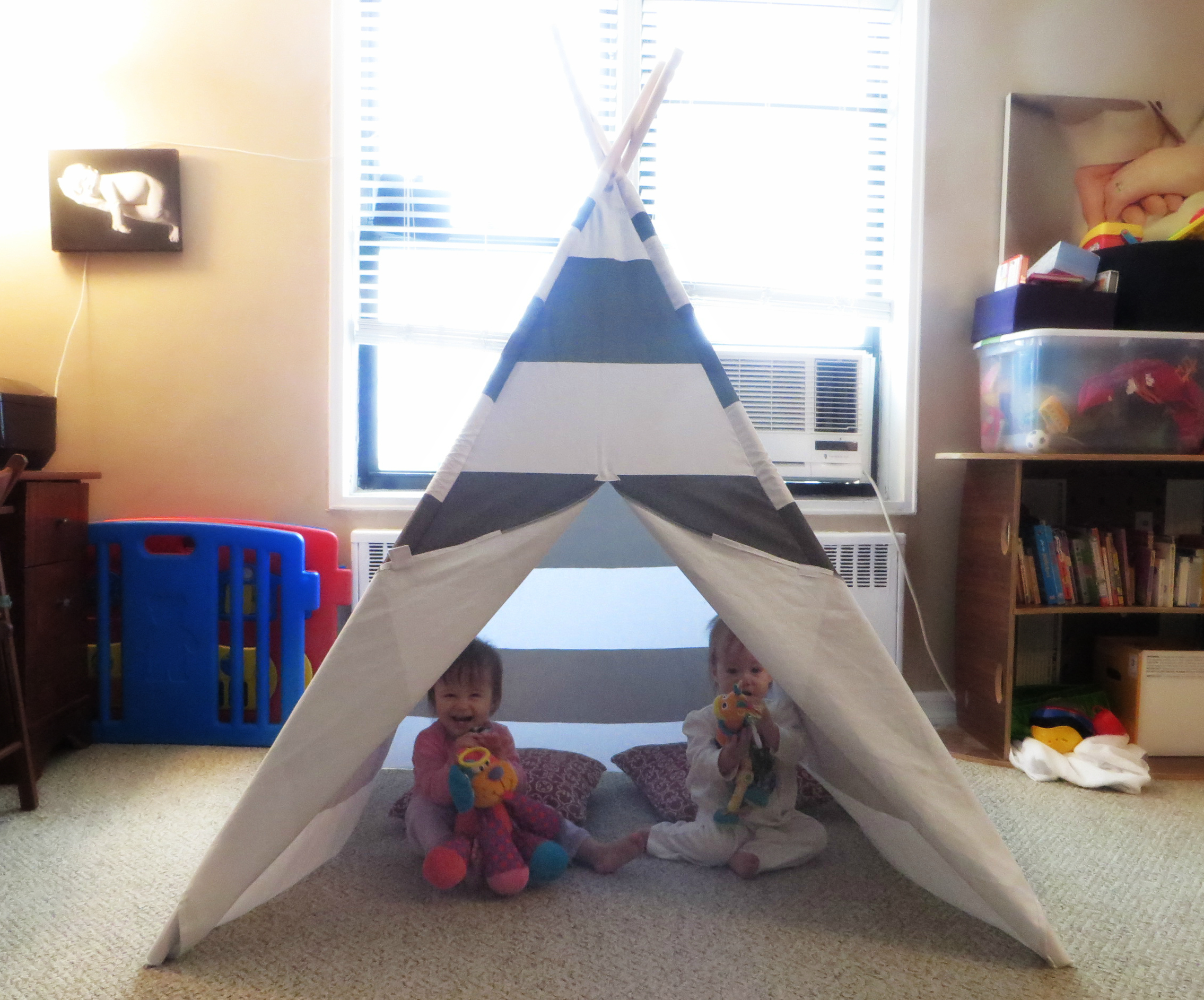 US Japan Fam reviews and loves Tiny Hideaways Teepee Tent